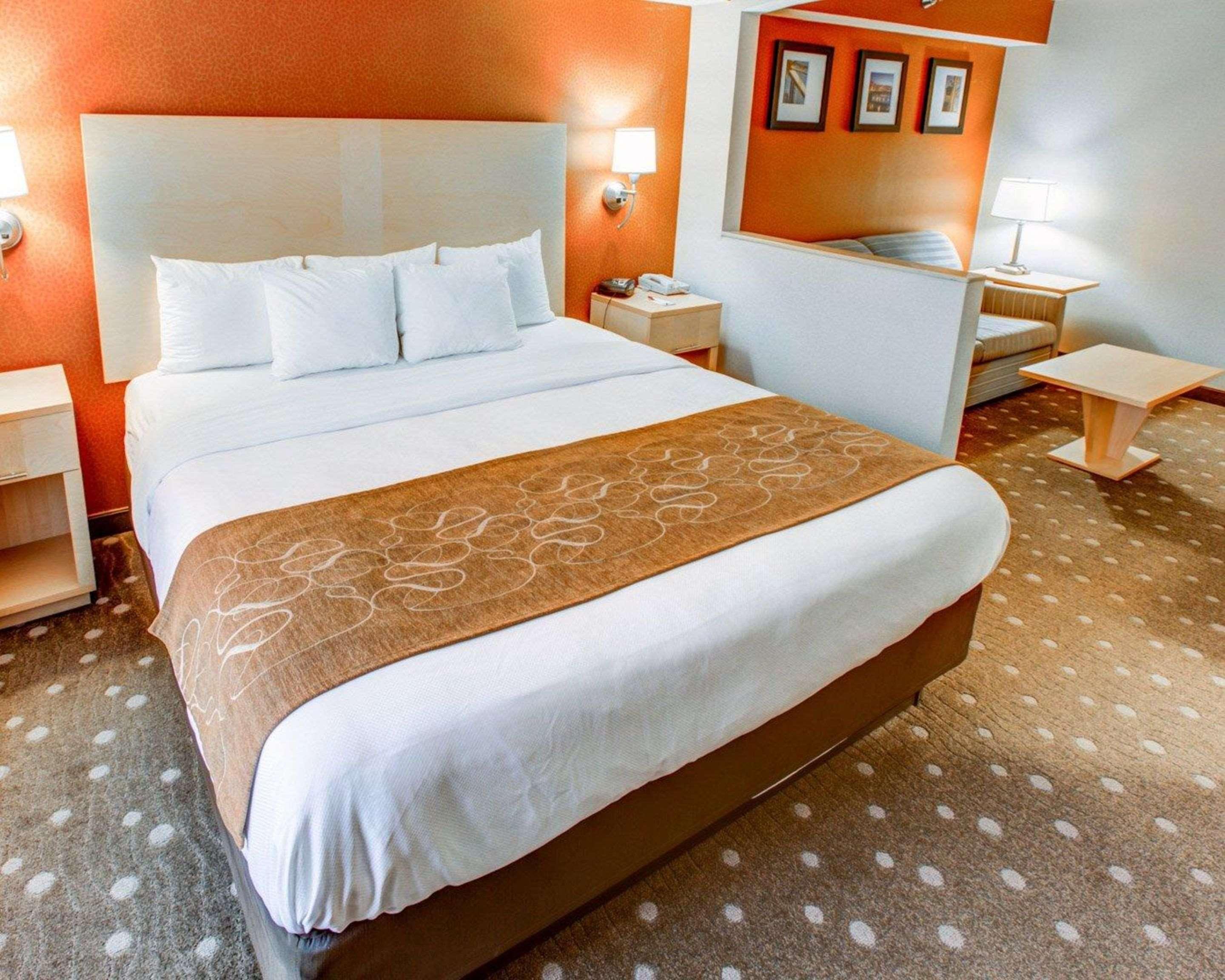 Comfort Suites Pittsburgh Airport Robinson Township Extérieur photo